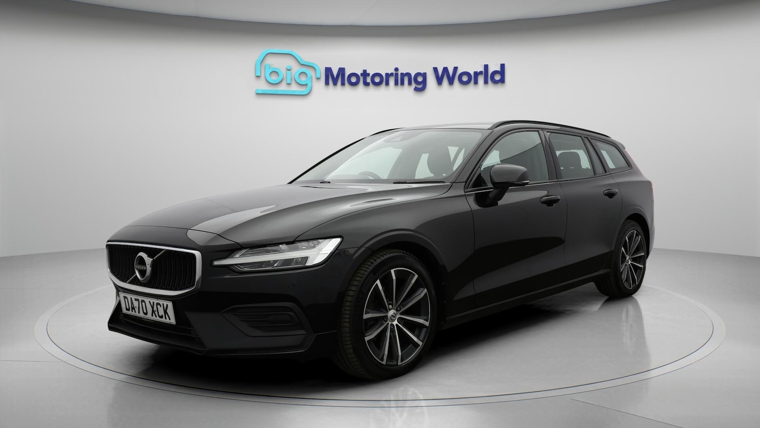 Used Volvo V60 2020 for sale - 75915033: Photo 4