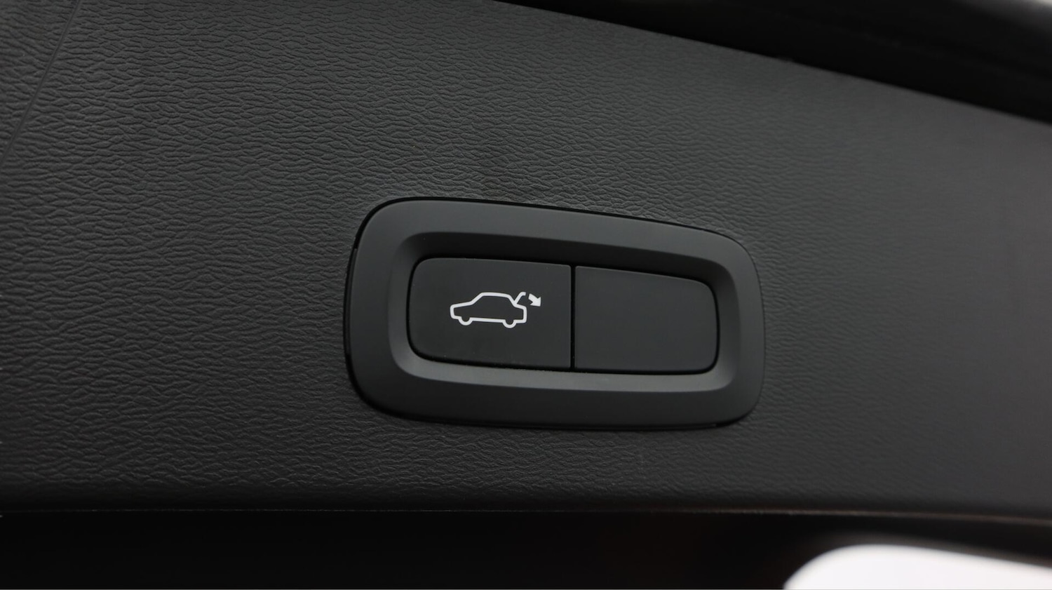 Used Volvo XC40 2022 for sale - 76702497: Photo 23