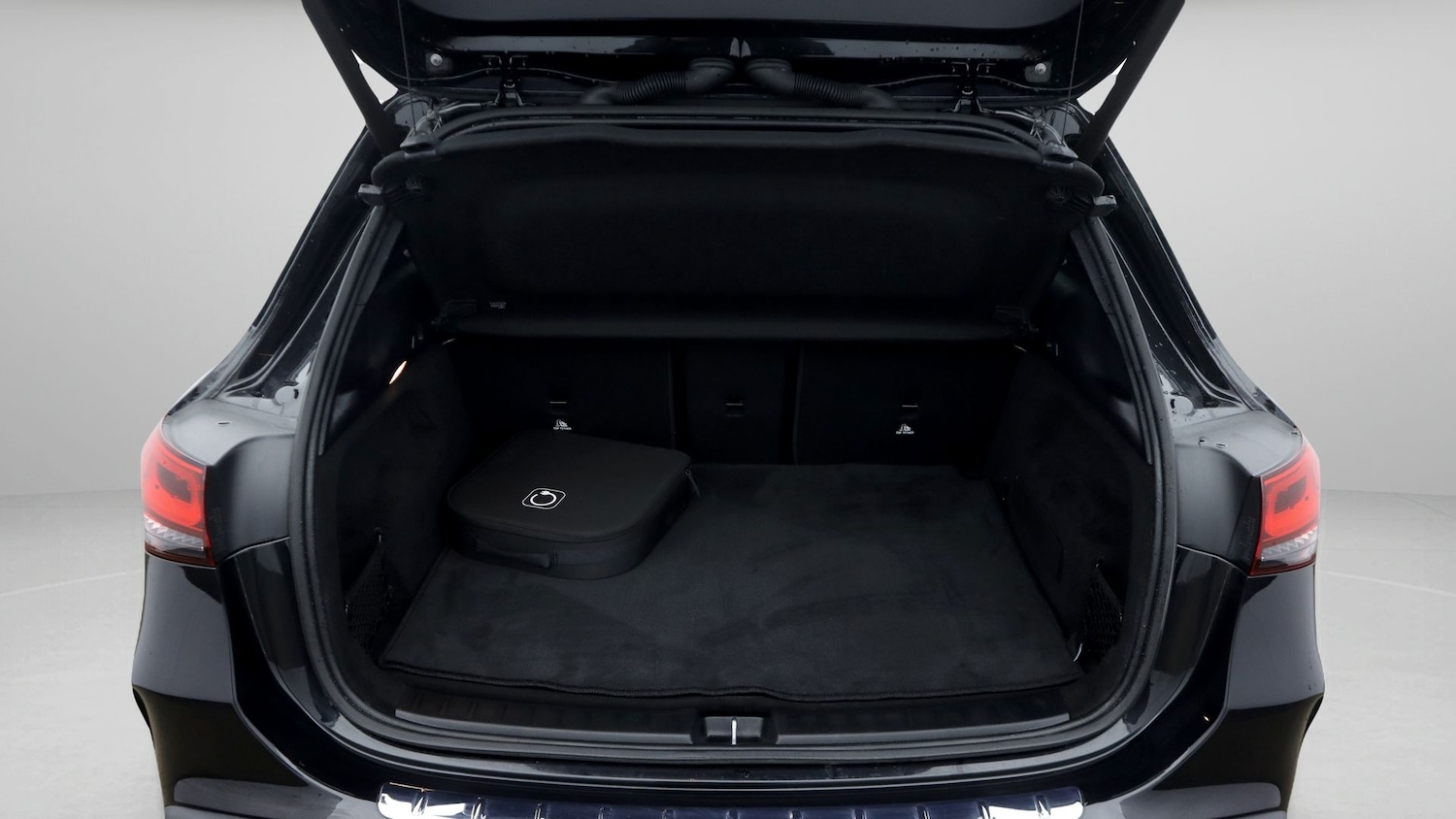 Used Mercedes-Benz EQA 2023 for sale - 77367105: Photo 17