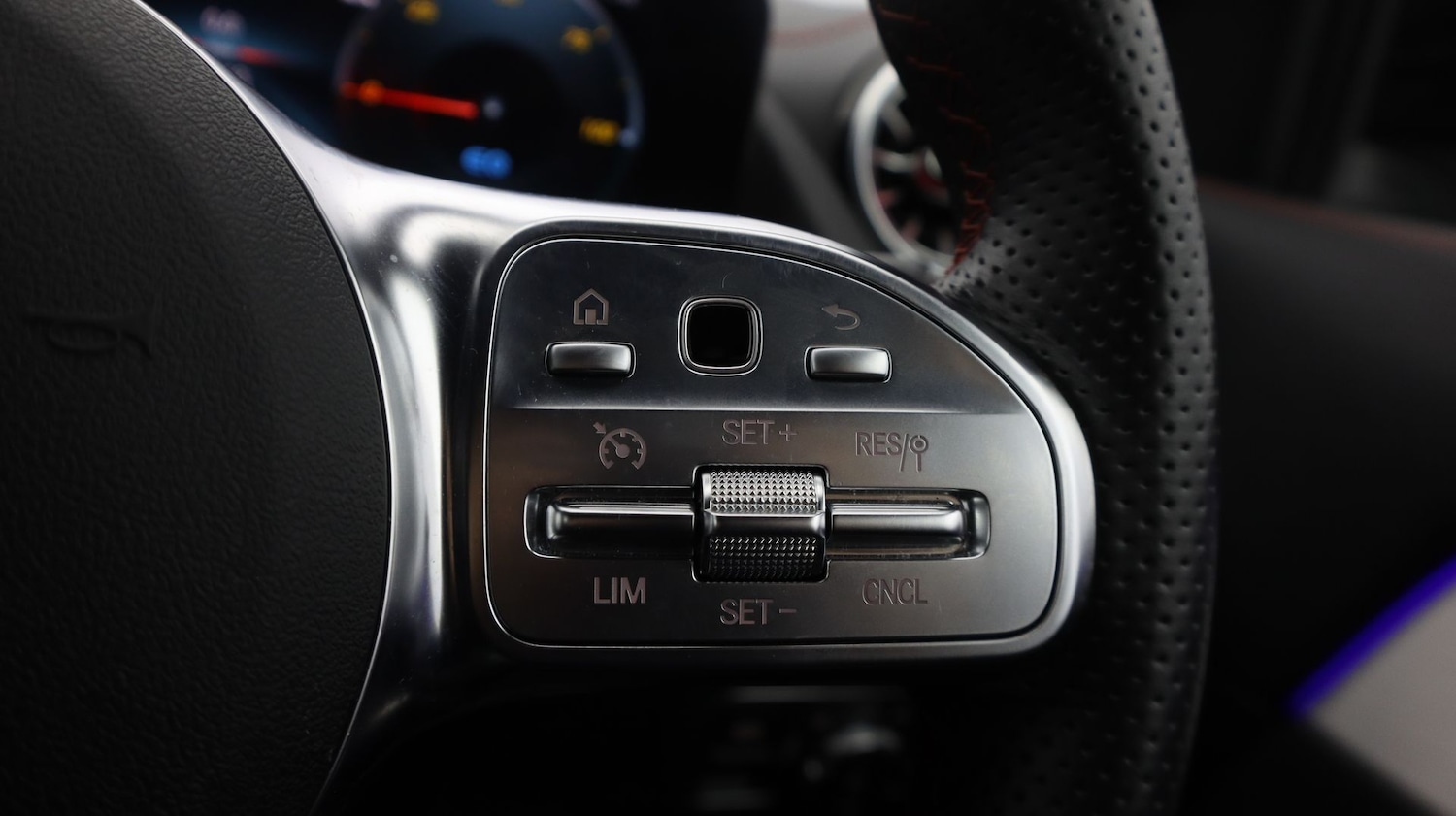 Used Mercedes-Benz EQA 2023 for sale - 77367105: Photo 25