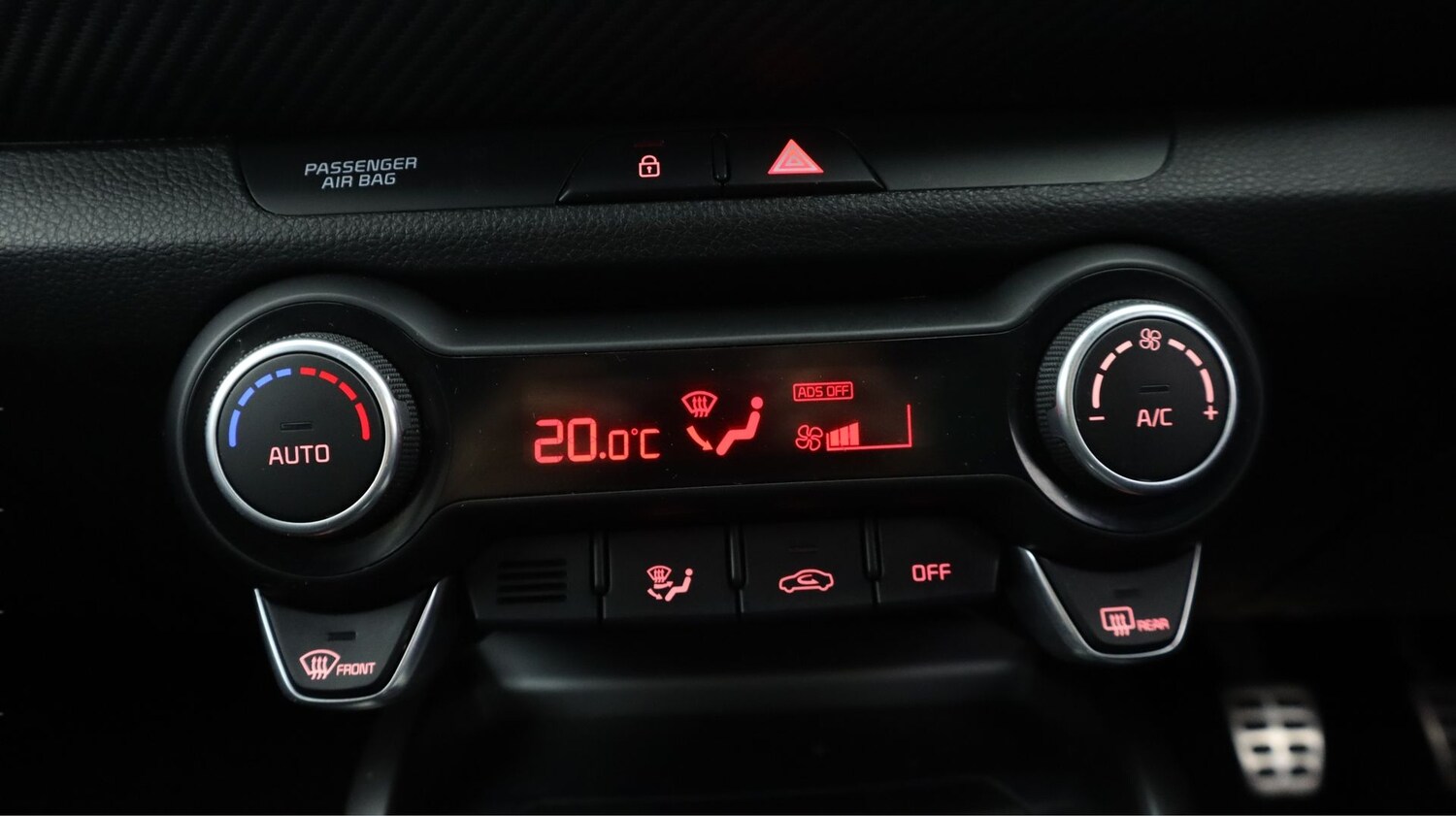 Used Kia Stonic for sale - 78112360: Photo 12