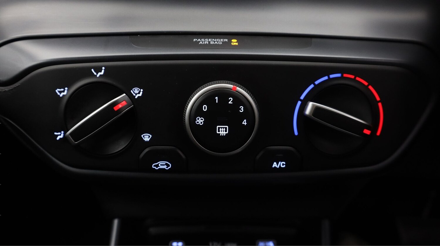 Used Hyundai i20 2024 for sale - 77272495: Photo 12