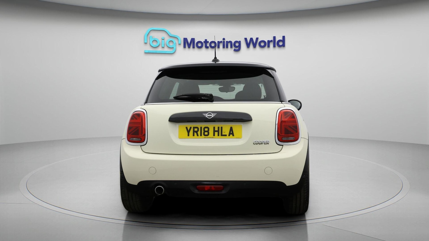 Used MINI Hatch 2018 for sale - 76432493: Photo 7