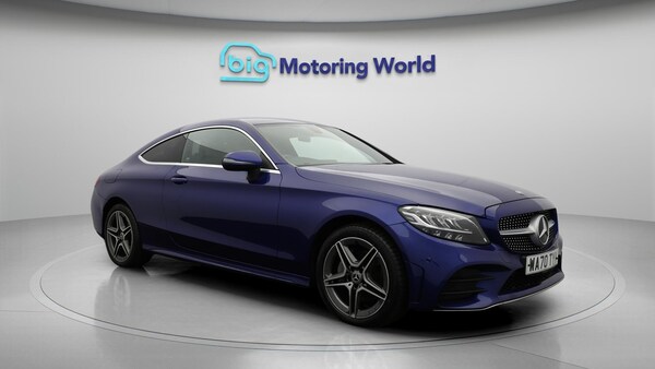 Used Mercedes-Benz C-Class 2020 for sale - 76189181: Photo 2