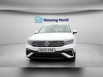 Used Volkswagen Tiguan Allspace 2023 for sale - 78328937: Photo