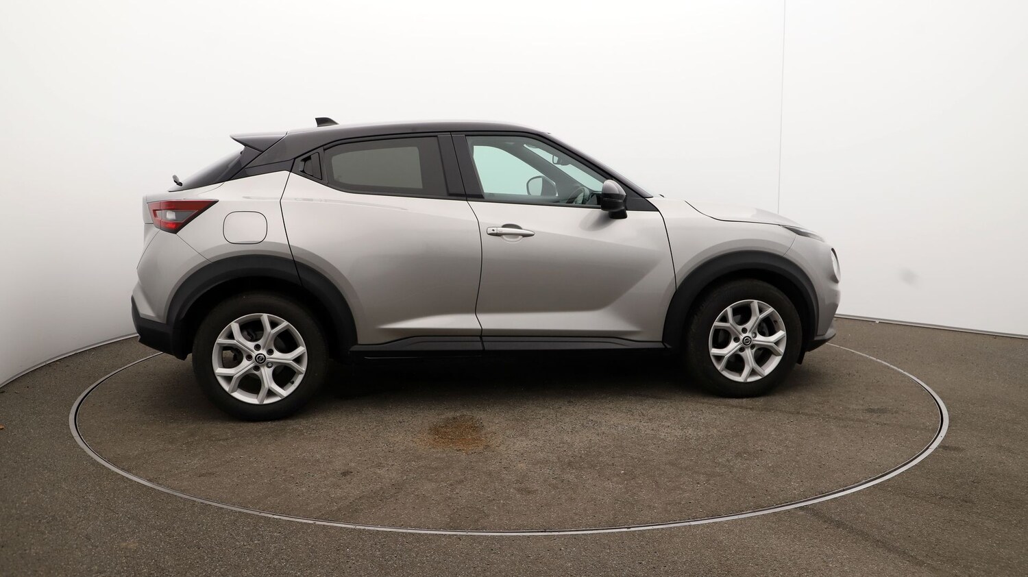 Used Nissan Juke for sale - 76809547: Photo 44