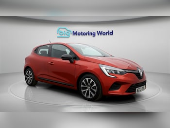 Used Renault Clio 2023 for sale - 78459951: Photo