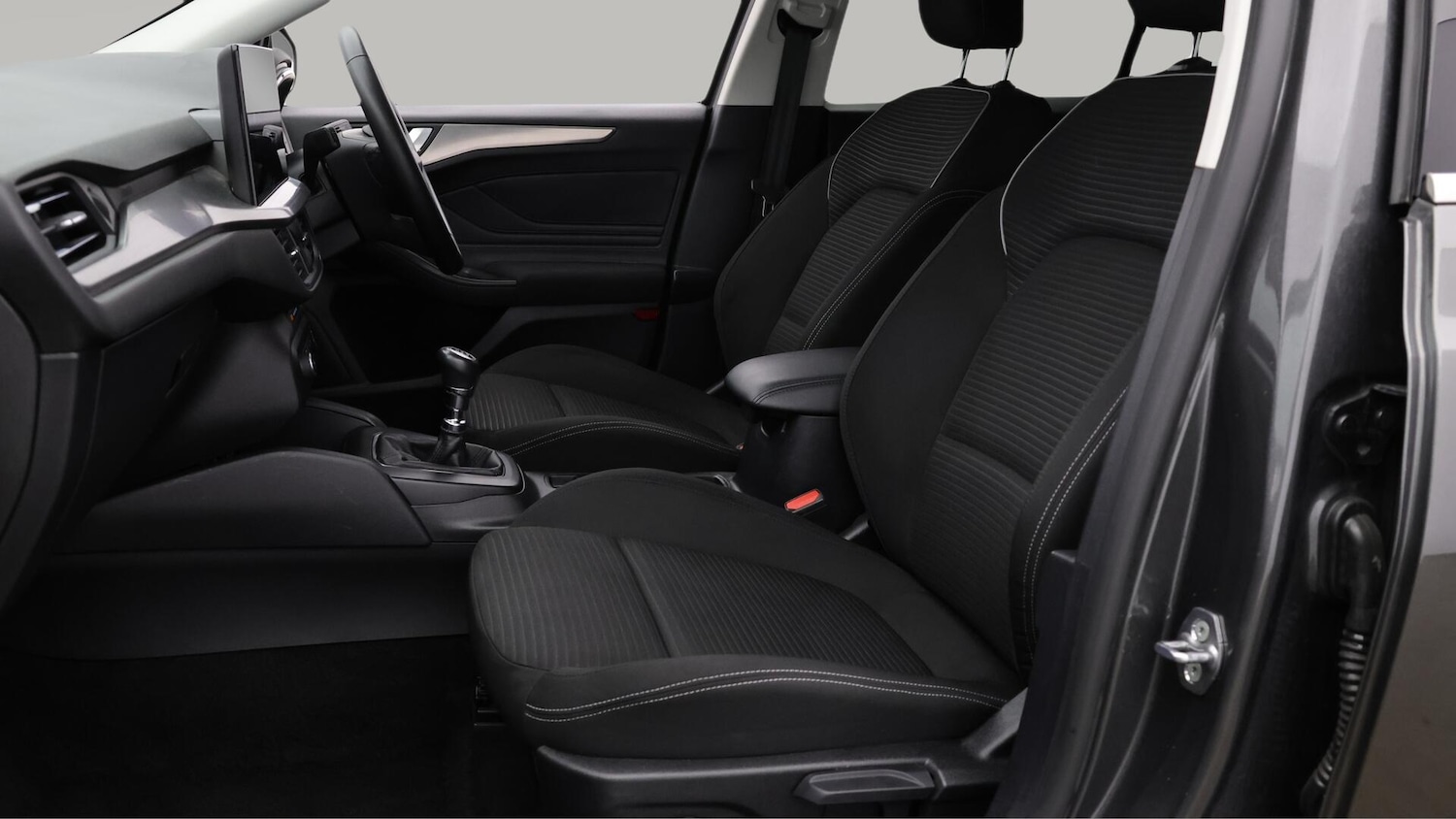 Used Ford Focus 2023 for sale - 75979033: Photo 15