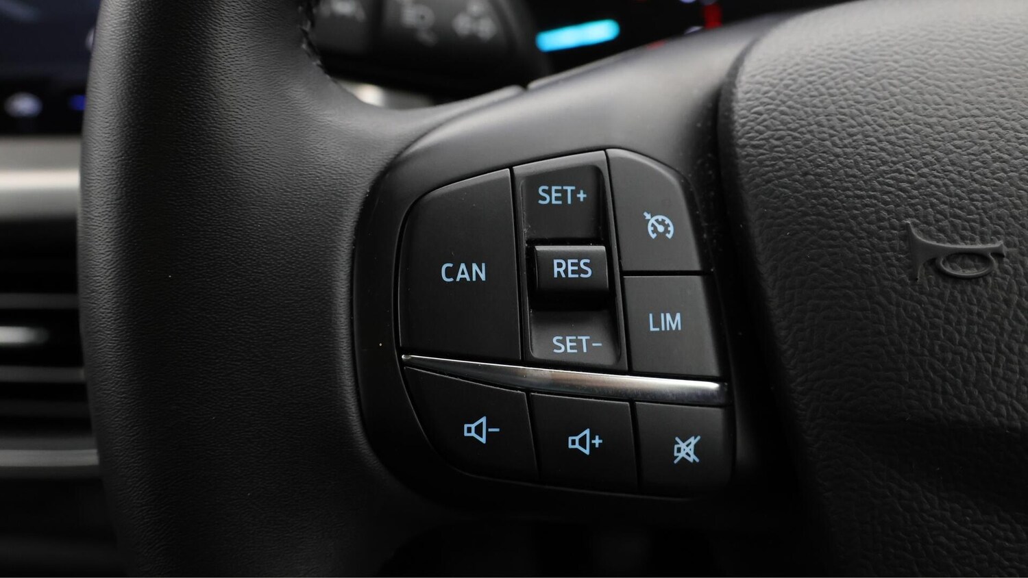 Used Ford Focus 2023 for sale - 75979033: Photo 22