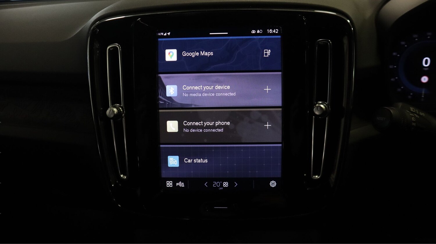 Used Volvo XC40 2022 for sale - 77294770: Photo 11