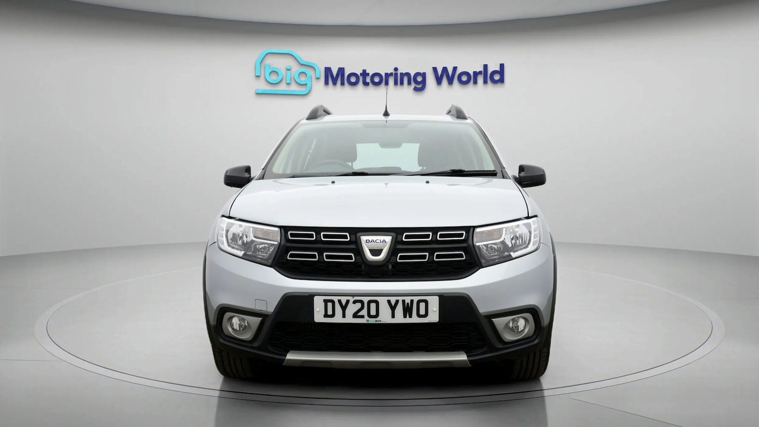 Used Dacia Sandero Stepway 2020 for sale - 77736084: Photo 2