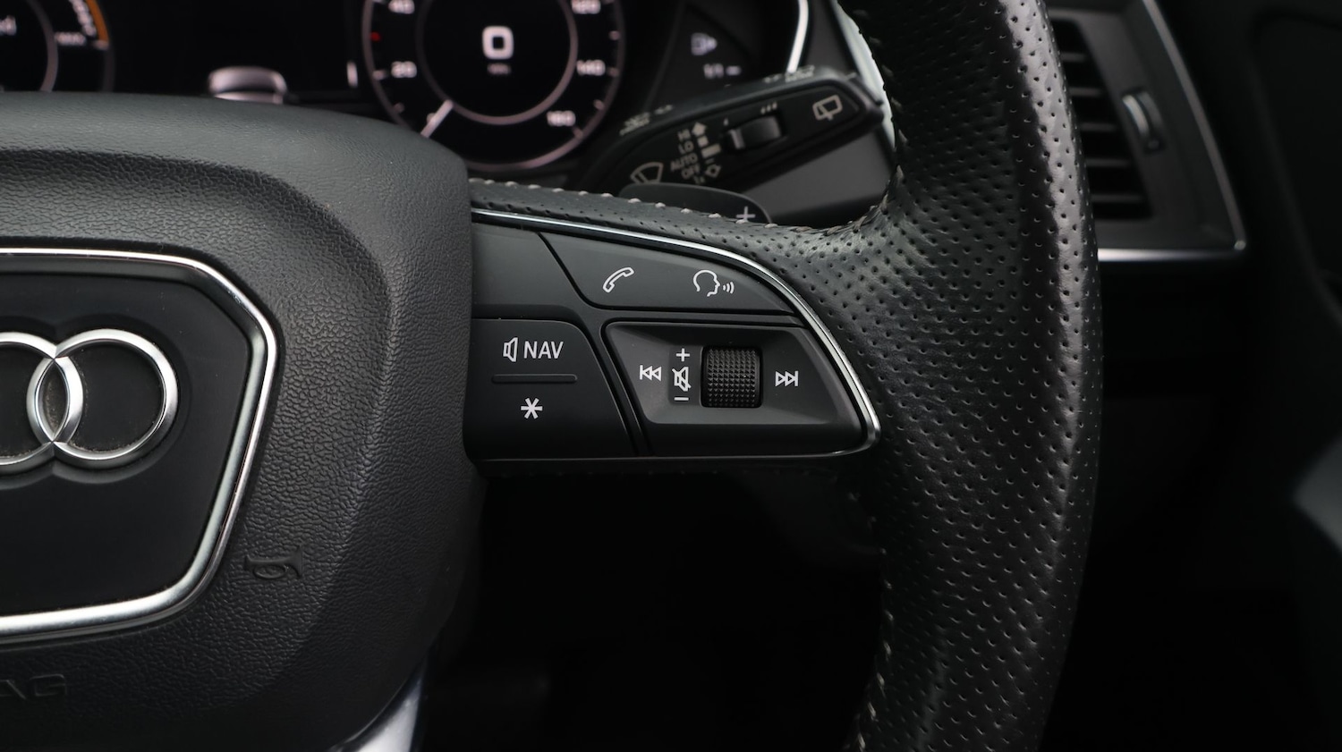 Used Audi Q5 2020 for sale - 77983576: Photo 26