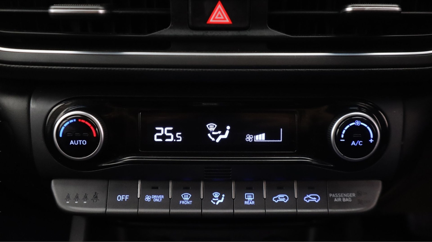 Used Hyundai KONA 2021 for sale - 77410813: Photo 12