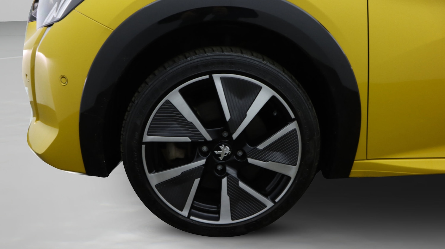 Used Peugeot 208 2021 for sale - 77712915: Photo 18