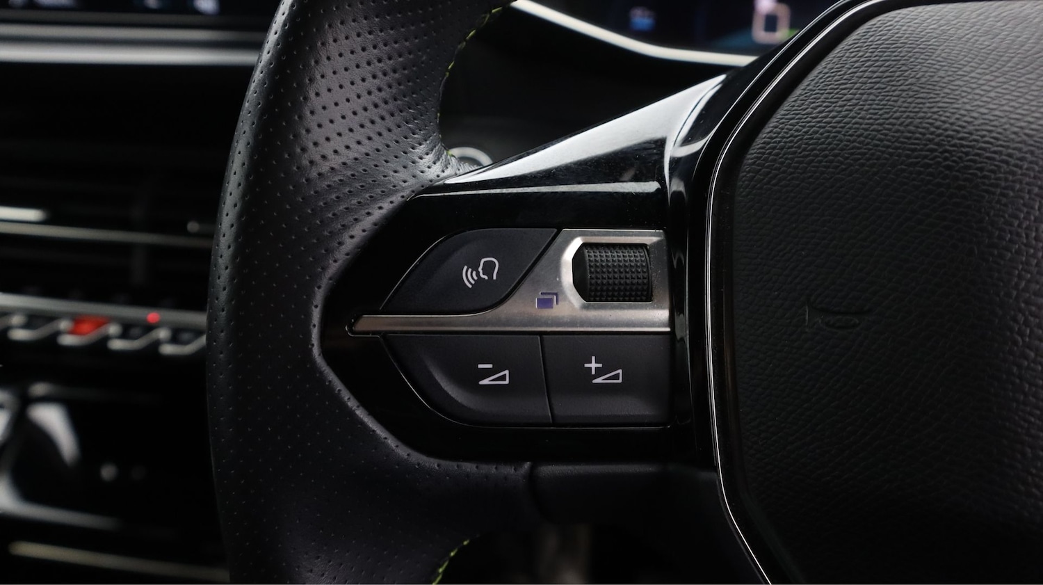 Used Peugeot 208 2021 for sale - 77712915: Photo 21