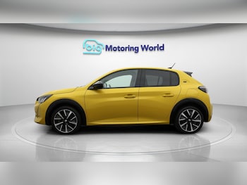 Used Peugeot 208 2021 for sale - 77712915: Photo