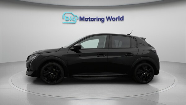 Used Peugeot 208 2023 for sale - 76189827: Photo 5