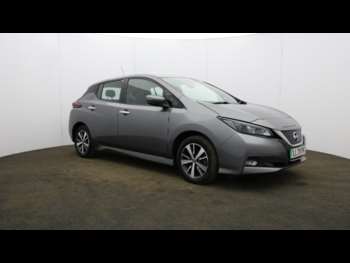 (71) - 40kWh Acenta Hatchback 5dr Electric Auto (150 ps)