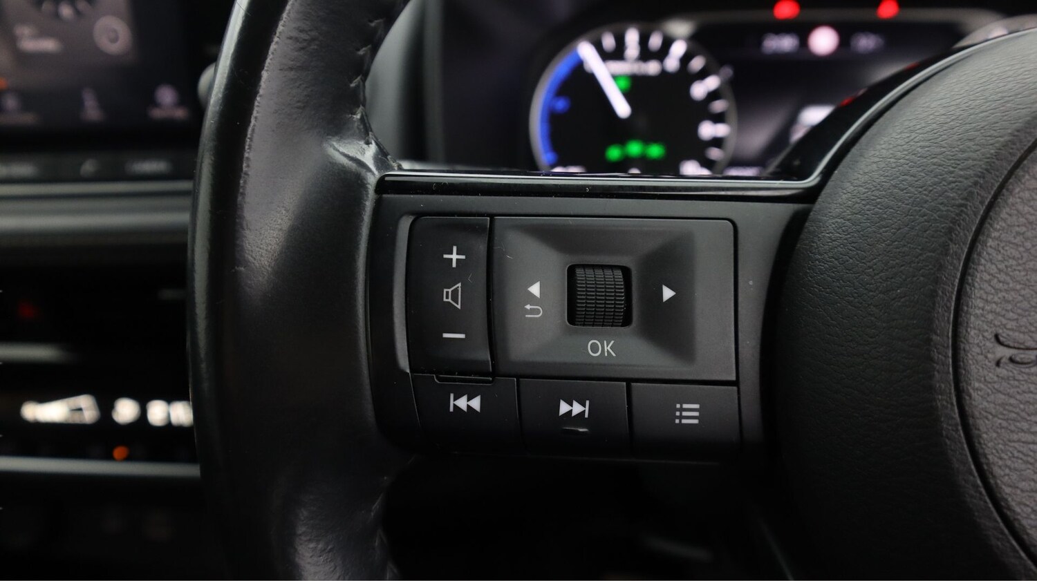 Used Nissan X-Trail for sale - 77809217: Photo 20