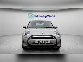 Used MINI Hatch 2024 for sale - 79556778: Photo