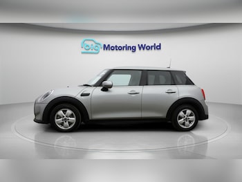 Used MINI Hatch 2024 for sale - 79556778: Photo