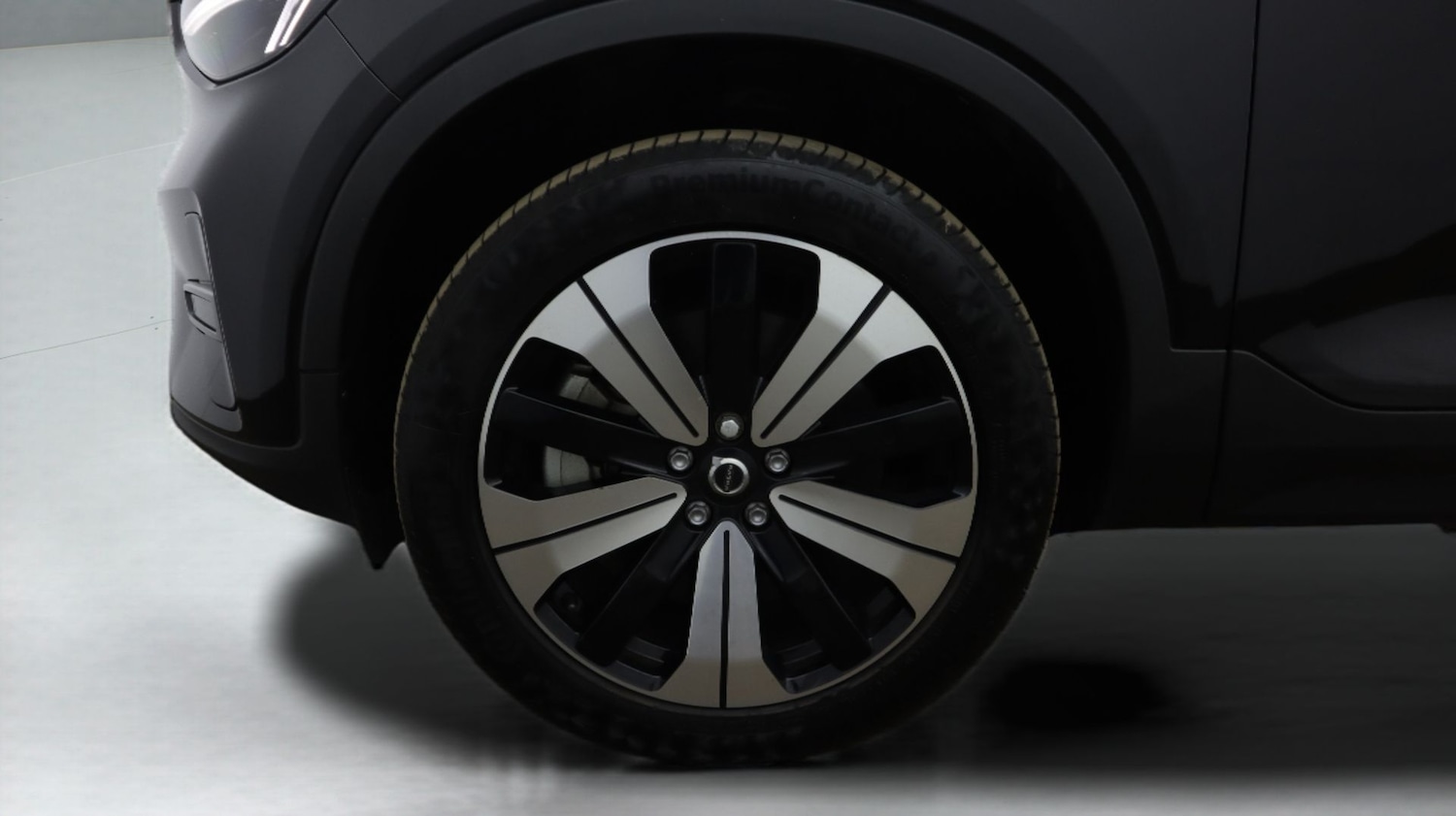 Used Volvo XC40 2023 for sale - 77831591: Photo 18