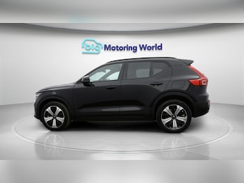 Used Volvo XC40 2023 for sale - 77831591: Photo