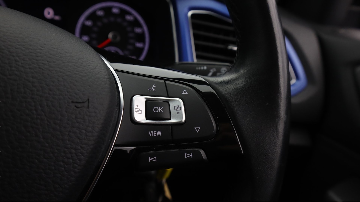 Used Volkswagen T-Roc 2020 for sale - 78080409: Photo 23