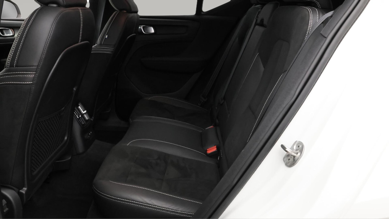 Used Volvo XC40 2022 for sale - 75990896: Photo 17