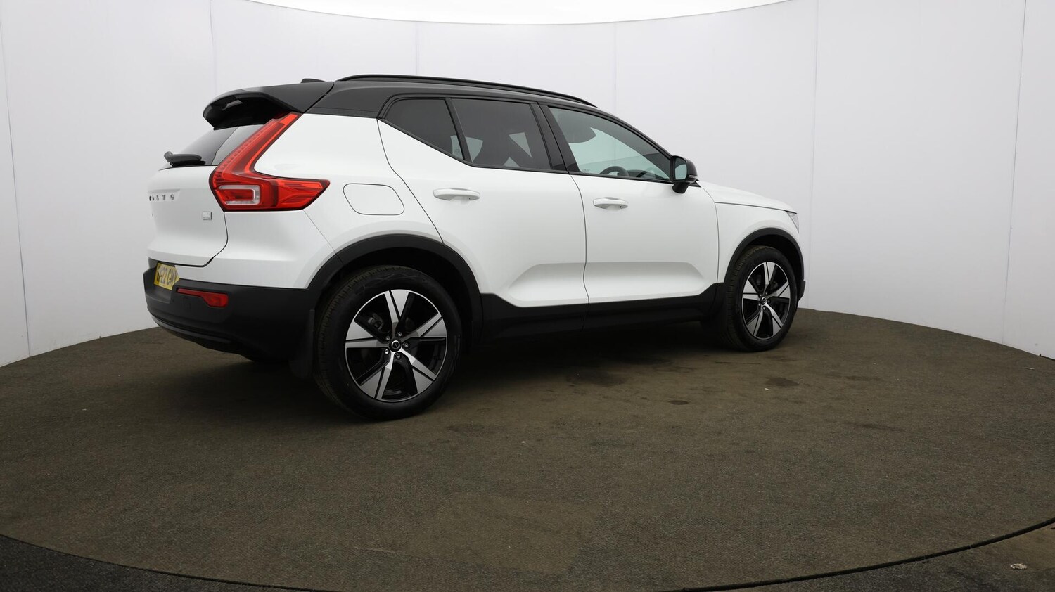 Used Volvo XC40 2022 for sale - 75990896: Photo 61