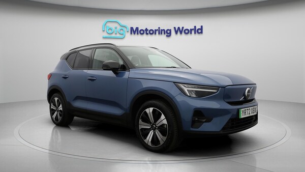 Used Volvo XC40 2022 for sale - 76284163: Photo 2
