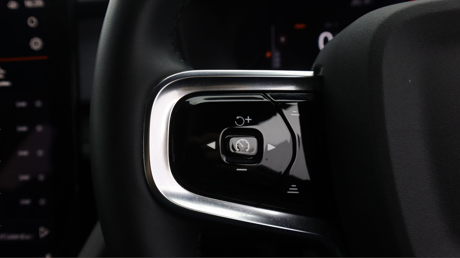 Used Polestar Polestar 2 2022 for sale - 78087576: Photo 24