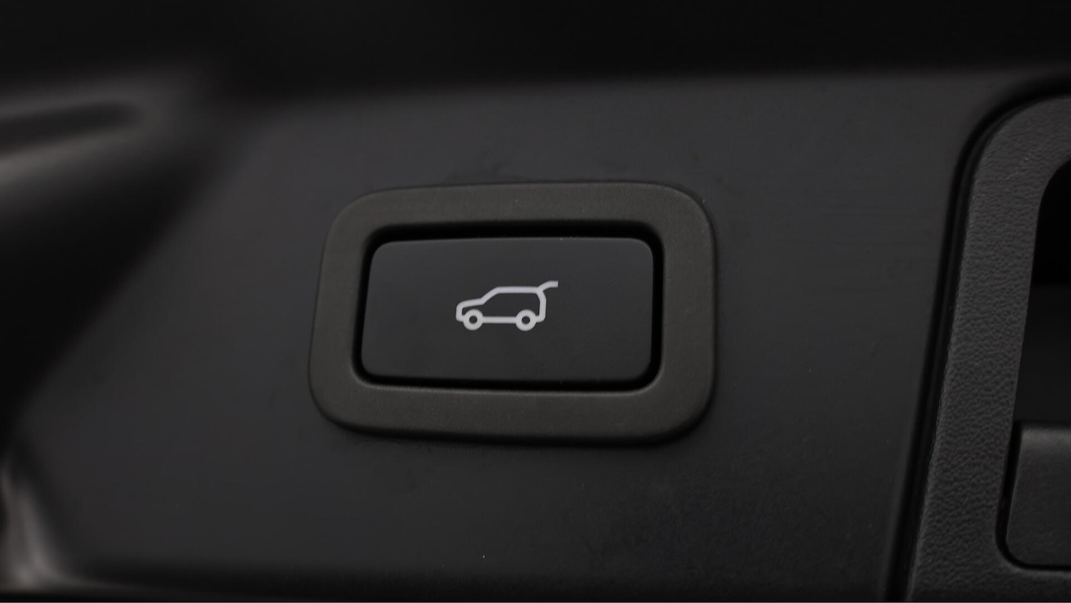 Used Land Rover Range Rover Velar 2022 for sale - 75926785: Photo 23