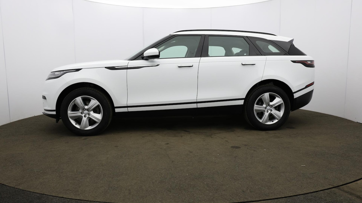 Used Land Rover Range Rover Velar 2022 for sale - 75926785: Photo 74