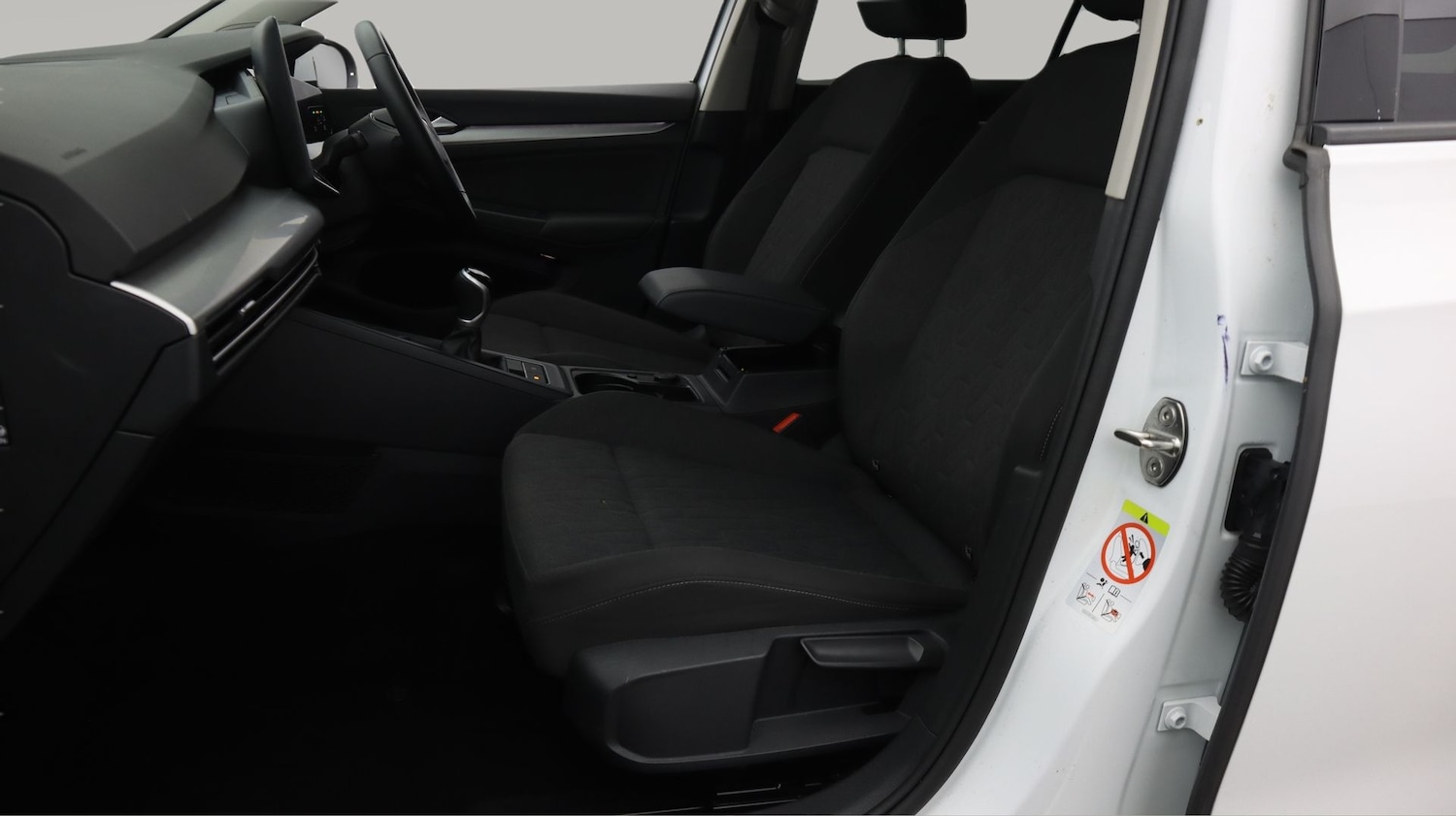 Used Volkswagen Golf 2025 for sale - 77833330: Photo 14