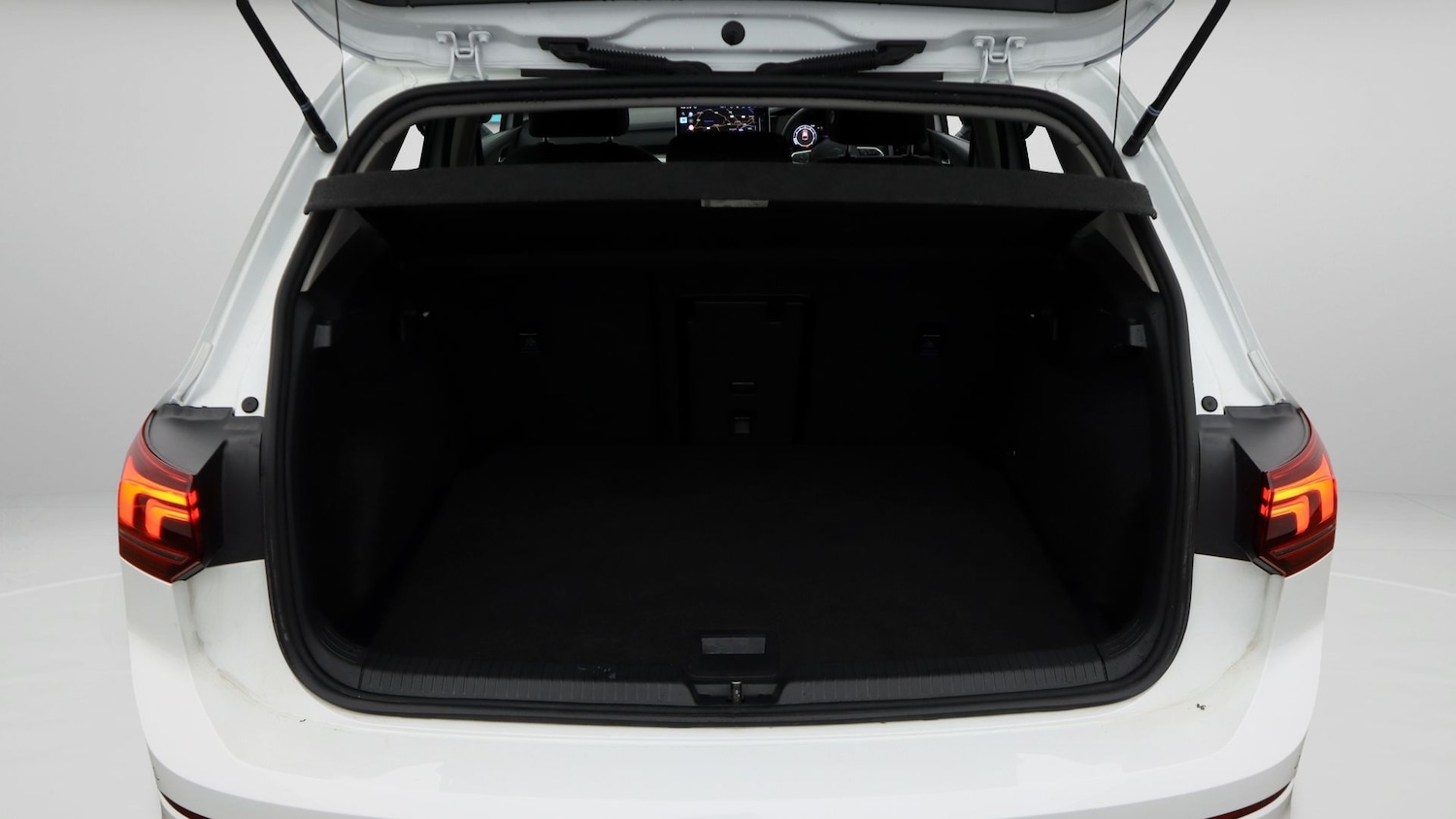 Used Volkswagen Golf 2025 for sale - 77833330: Photo 17