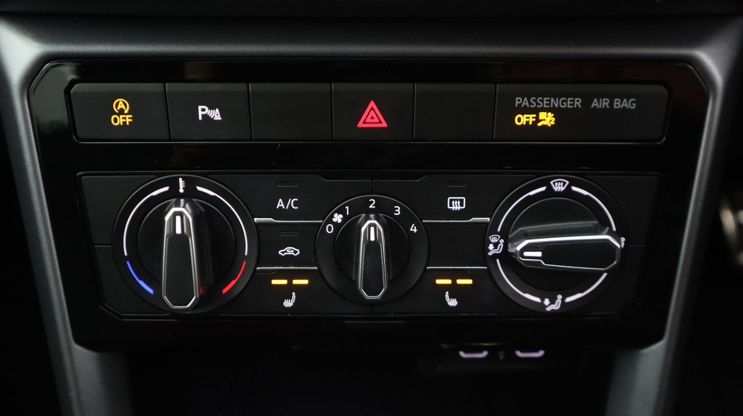 Used Volkswagen T-Cross 2021 for sale - 77622792: Photo 12