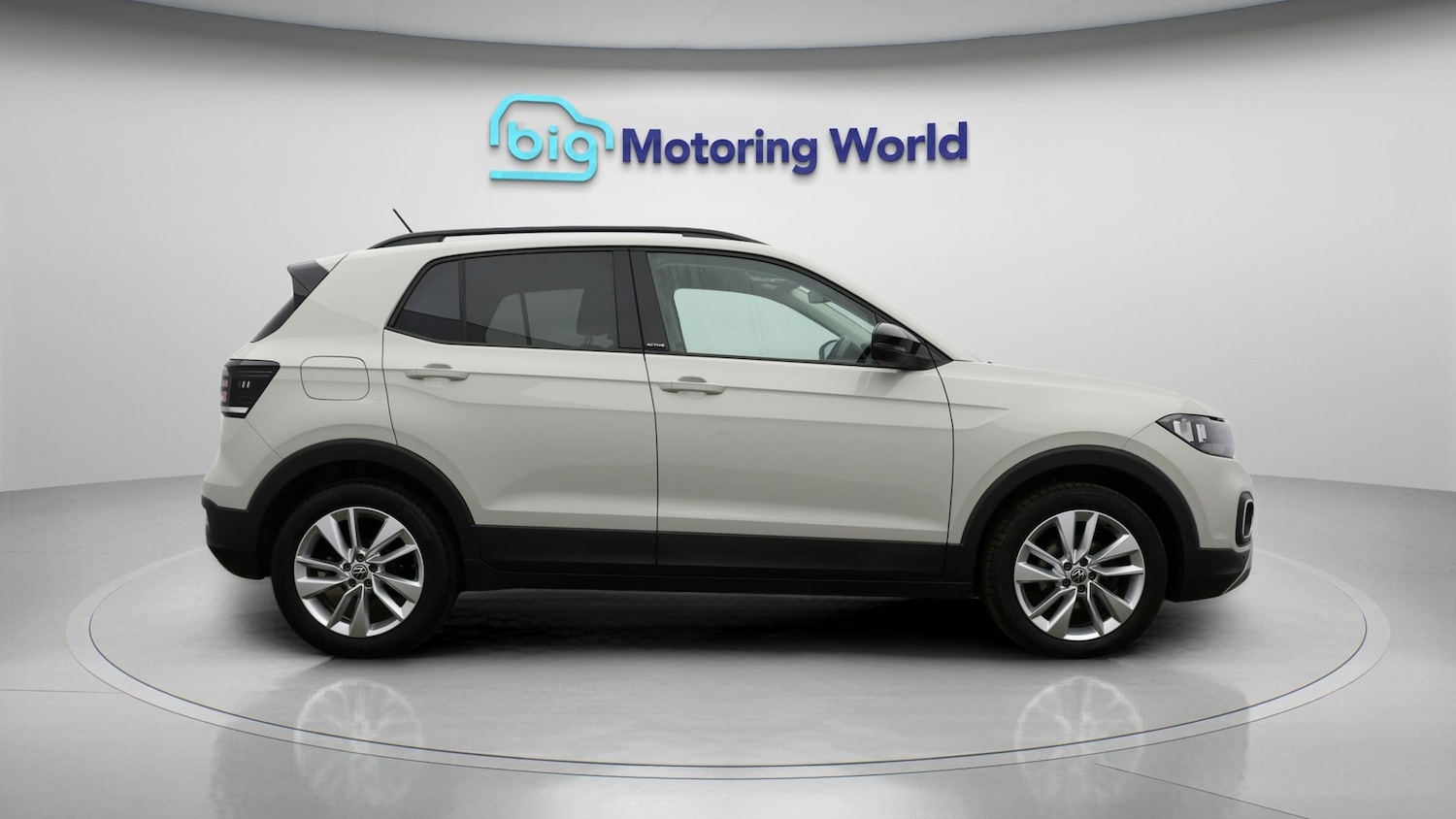 Used Volkswagen T-Cross 2021 for sale - 77622792: Photo 8