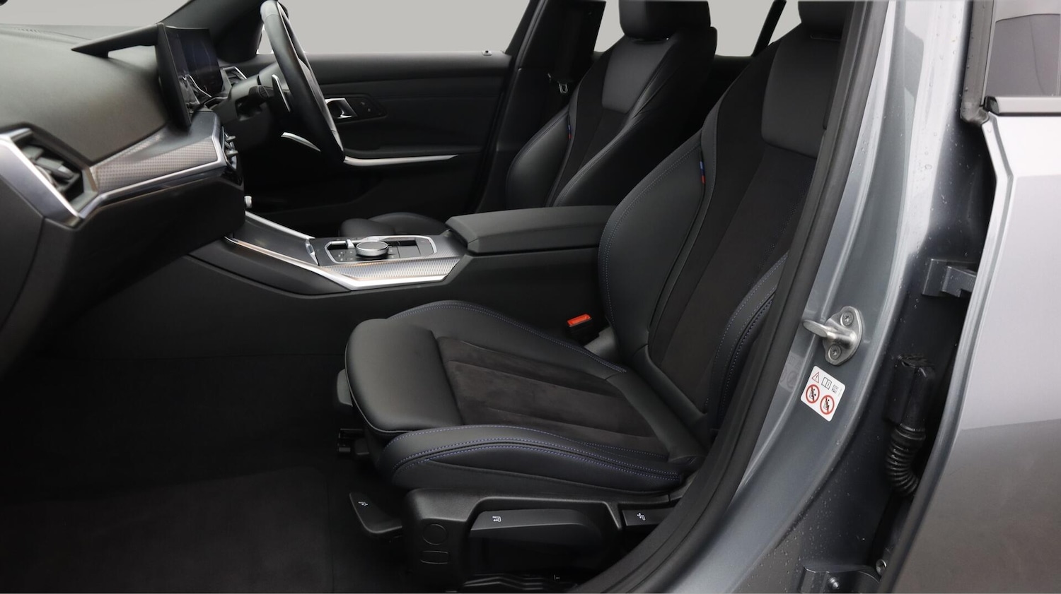 Used BMW 3 Series 2024 for sale - 76666757: Photo 15