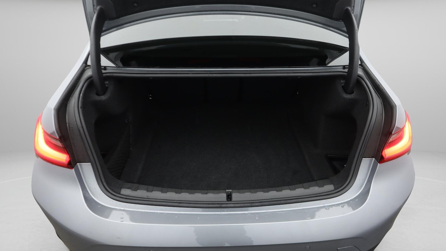 Used BMW 3 Series 2024 for sale - 76666757: Photo 18