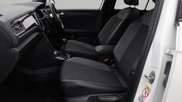 Used Volkswagen T-Roc 2019 for sale - 76314840: Photo 15