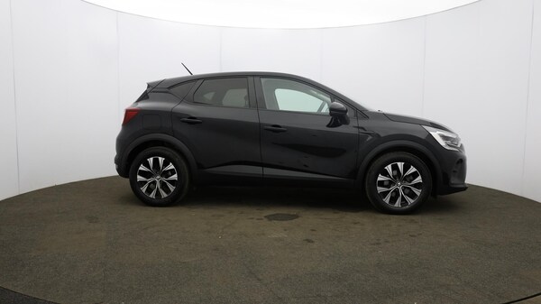 Used Renault Captur 2023 for sale - 76084178: Photo 51