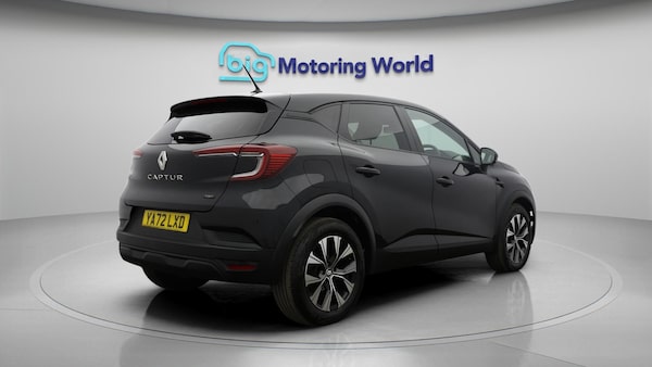 Used Renault Captur 2023 for sale - 76084178: Photo 8