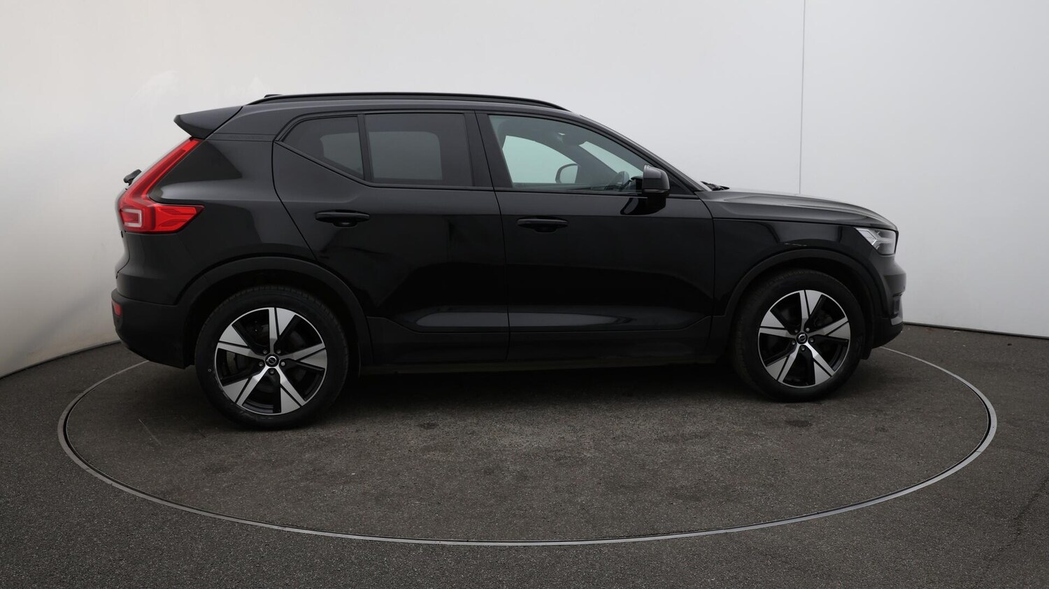 Used Volvo XC40 2021 for sale - 76562373: Photo 50
