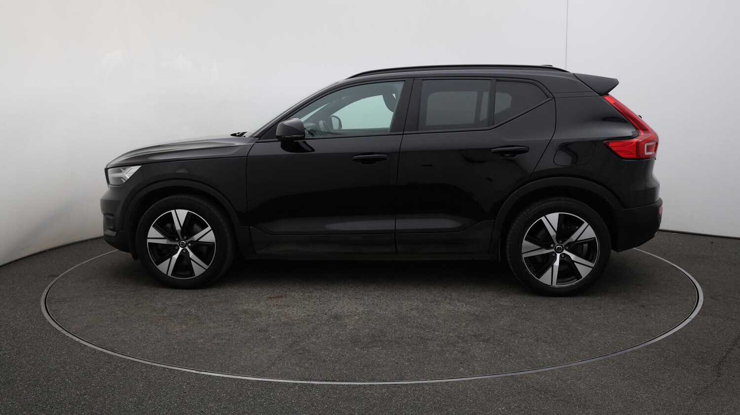 Used Volvo XC40 2021 for sale - 76562373: Photo 64