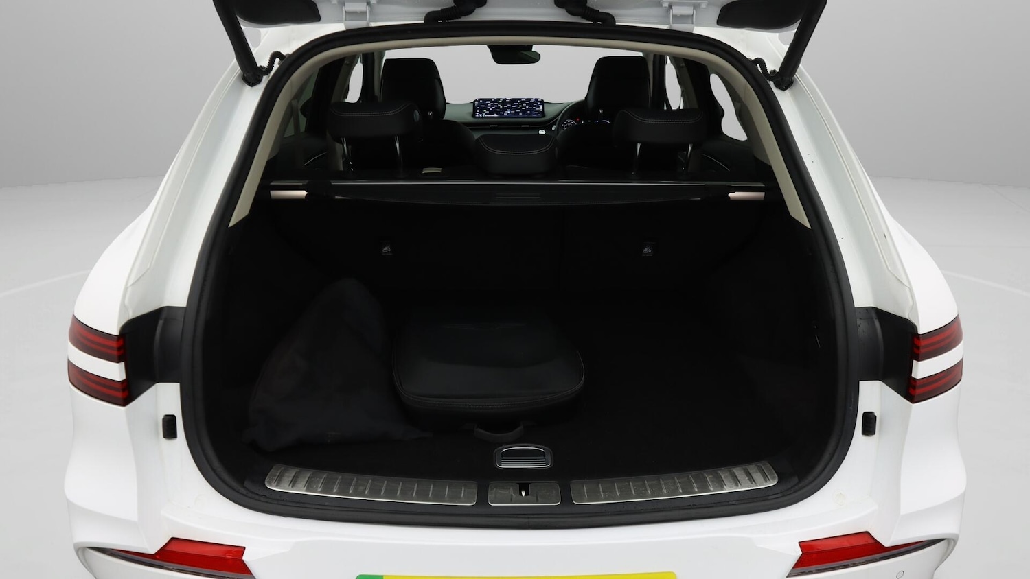 Used Genesis GV70 2023 for sale - 76714598: Photo 18