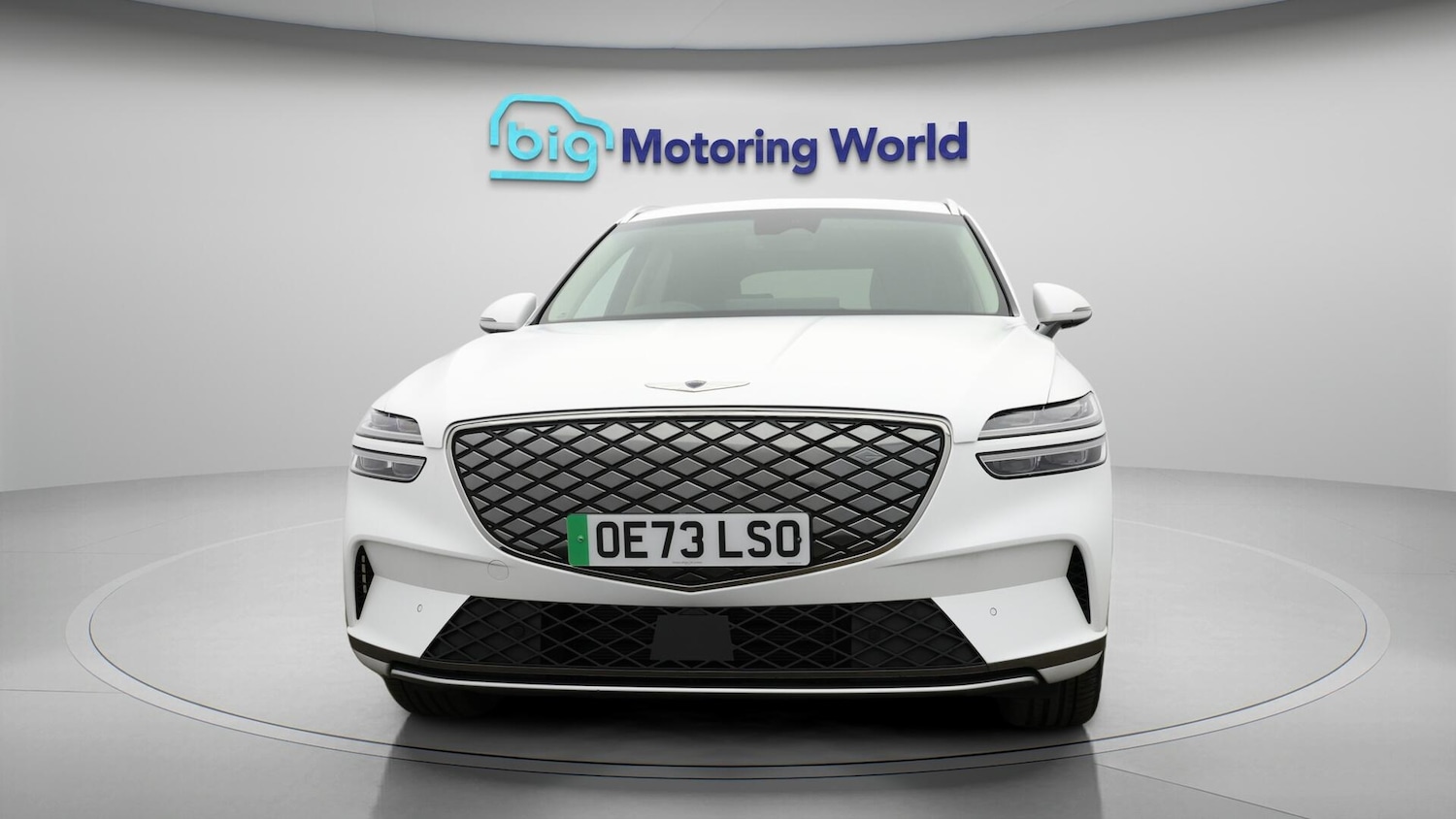 Used Genesis GV70 2023 for sale - 76714598: Photo 3