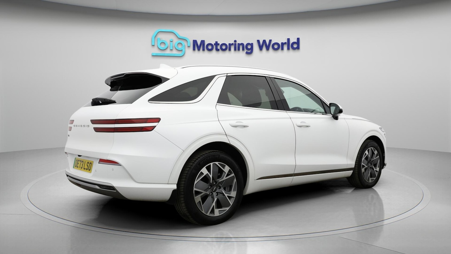 Used Genesis GV70 2023 for sale - 76714598: Photo 8