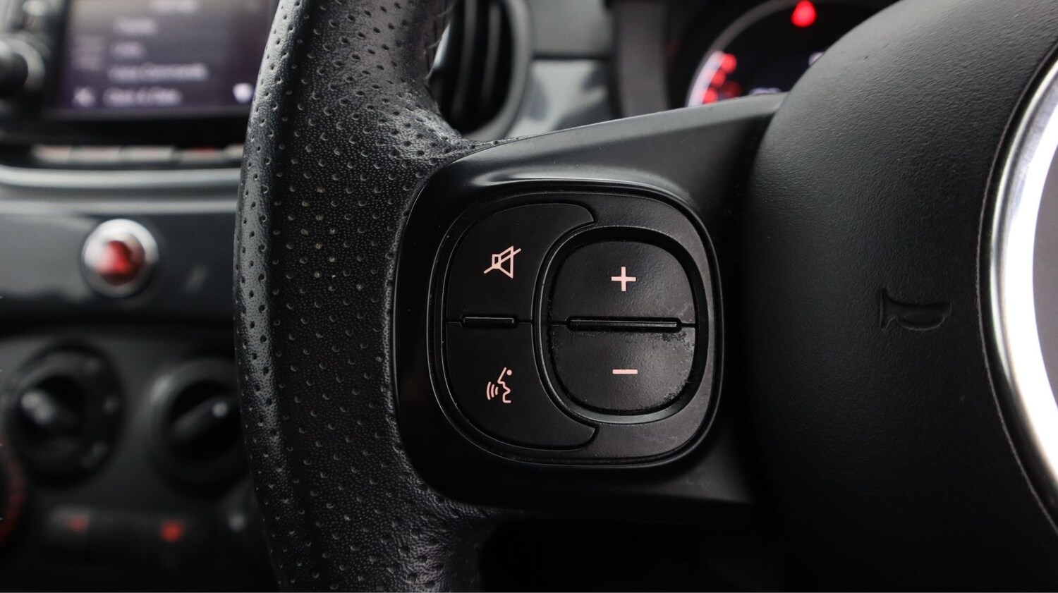 Used Abarth 595 2018 for sale - 78155627: Photo 20