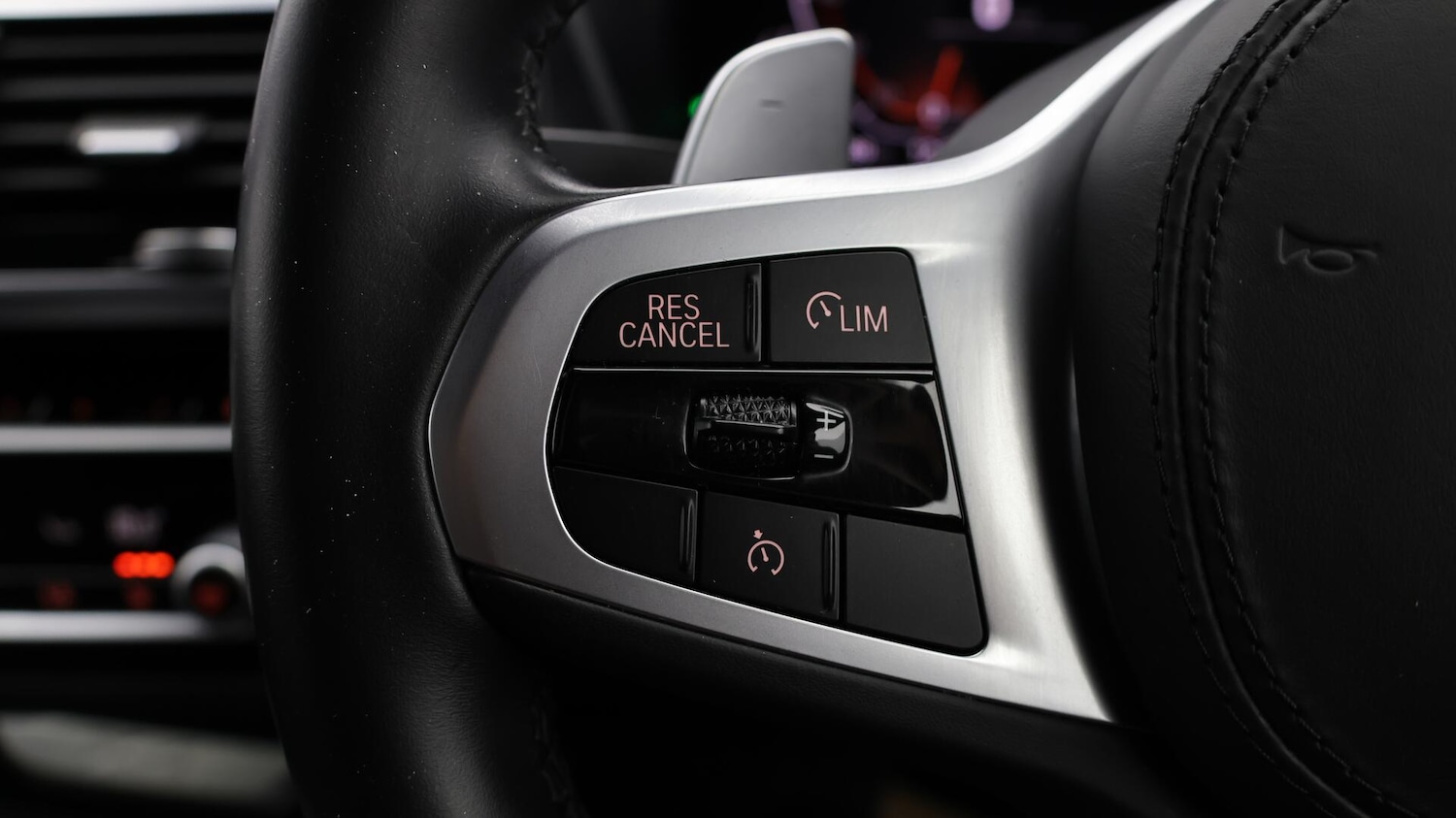 Used BMW X4 2020 for sale - 76122120: Photo 25